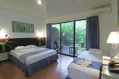 Tirimbina Rainforest Lodge فنادق في 
