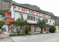 Hostel Izvor Отели в г. 