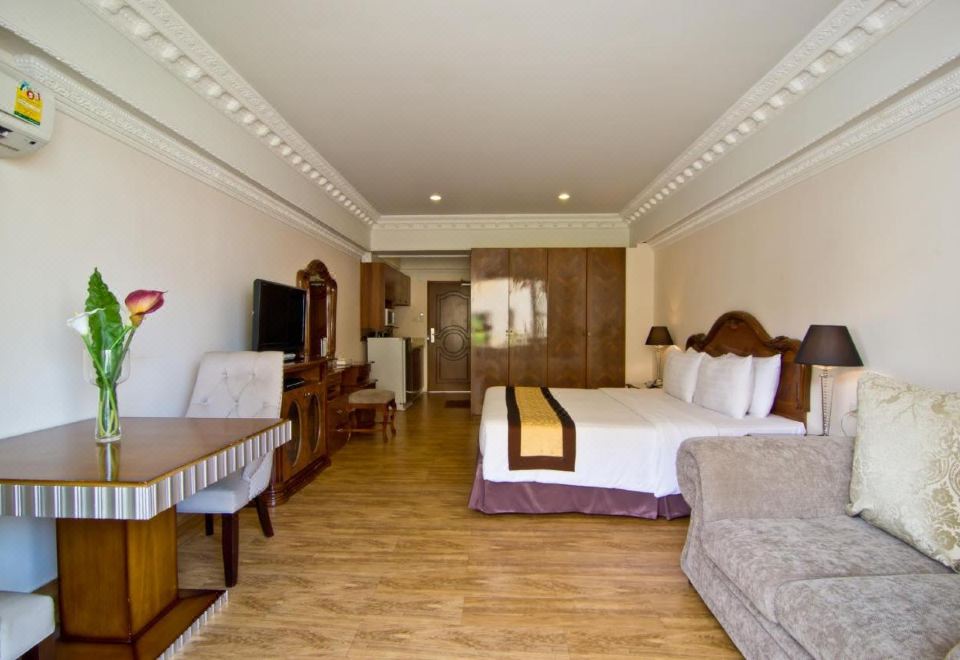 LK Royal SuiteStandard Room