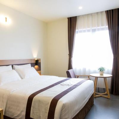 Large Double Room Punt Hotel Promo Code
