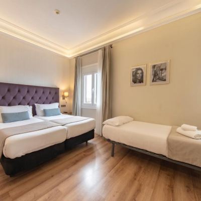 Double Room with Extra Bed Hotel Real Segovia Promo Code