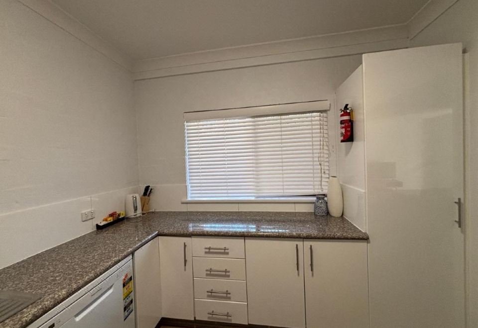 Oxley Court Serviced ApartmentsStandard One-Bedroom Apartment
