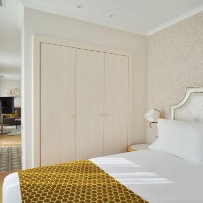 Penthouse with Terrace Apartamentos Tandem Soho Promo Code