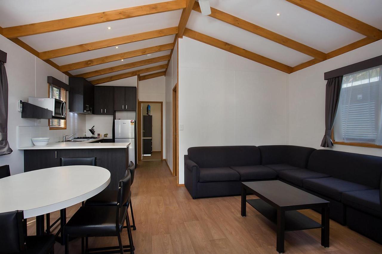 高级两卧室小屋（大床和双层床）