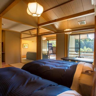 デラックススイート つたや季の宿　風里 クーポン