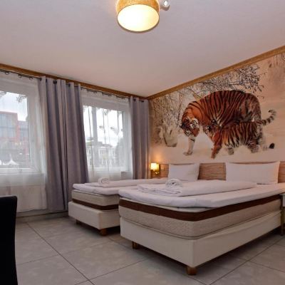 Twin Room with Private Bathroom Ambiente by Next Inn Promo Code