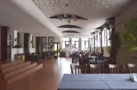 Persey Flora Apartments