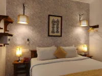 Hotel Aura by Woco Stays Отели в г. 