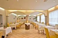 Sam Hotel Hotels in Duino