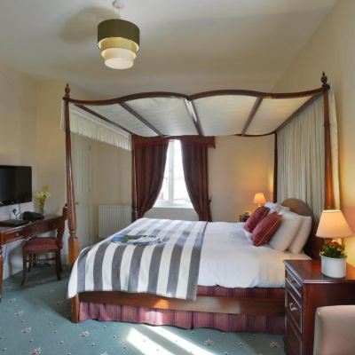 四柱床間 坦敦酒店優惠