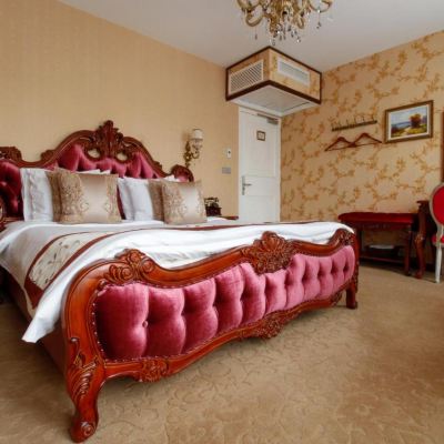 Deluxe Double Room The Stamp Promo Code