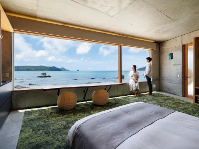 Denpaku the Beachfront Mijora Hotele w: 