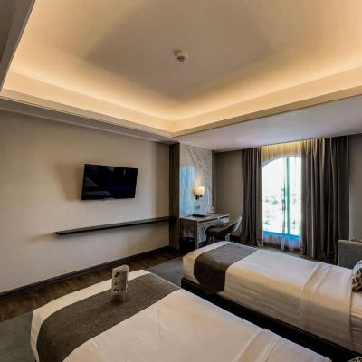 Executive Twin Room Solia Zigna Laweyan Promo Code