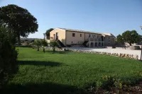 Artemisia Resort Hotel di 