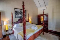 Sweetfield Manor Hotel di 