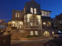 Cohen's Boutique Hotel