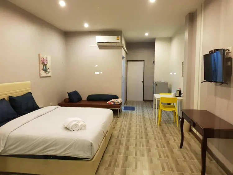 ห้องดีลักซ์ สำหรับสามท่าน