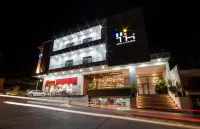 TH Hotel & Vivienda Отели в г. 