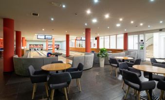Holiday Resorts - Housity