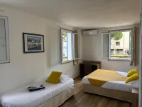 Hotel Le Bellevue Hotele w: 