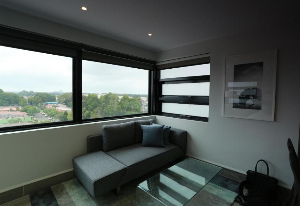 Studio Panoramic Suite