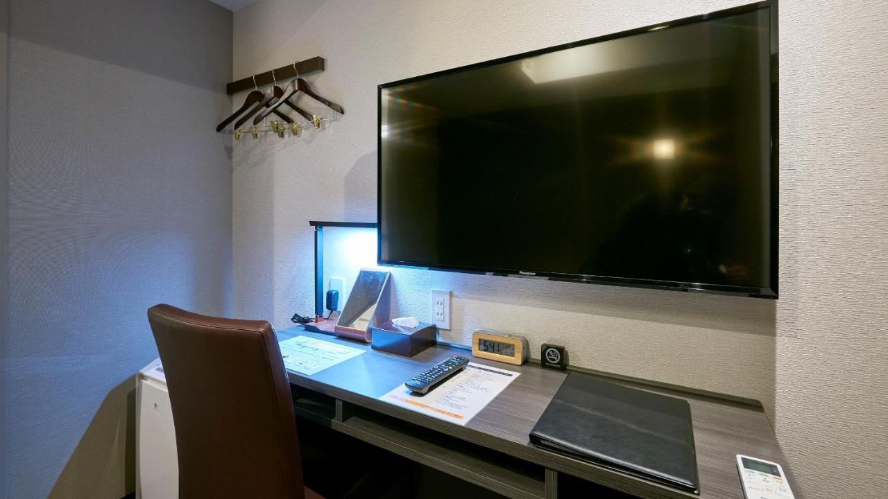 双人床房（带淋浴）