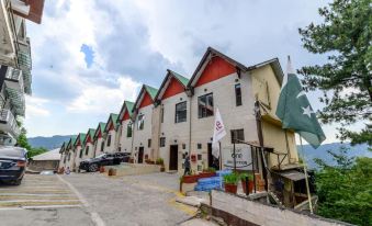 Hotel One Bhurban - Housity