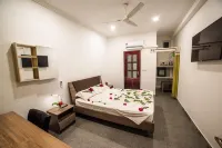 Dhangethi Inn