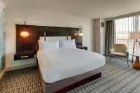 The Chattanoogan Hotel, Curio Collection by Hilton