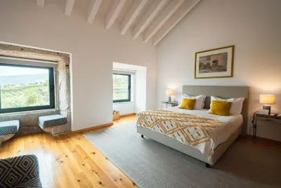 Casa do Santo - Wine & Tourism Hotels in 