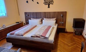 Villa Bruderfels, Garni - Housity