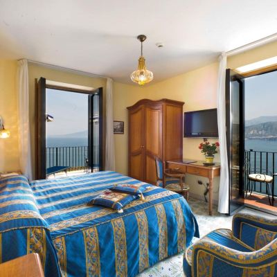 Deluxe Double Room With Sea View Hotel La Tonnarella Promo Code