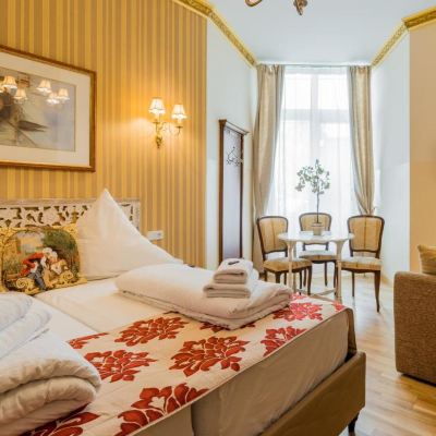 Comfort Triple Room With Private Bathroom Pension Parlamento Promo Code