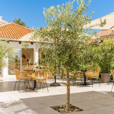 Double Room with Balcony Art Hotel Promo Code