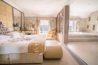 Court Colman Manor Отели в г. 
