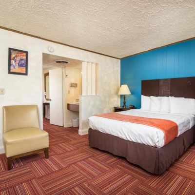 Standard Room, 2 Double Beds Aikens Lodge Promo Code