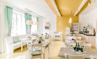 Domizil Gols, Boutique - Hotel - Housity