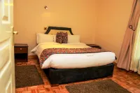 Davis Court Hotel a 