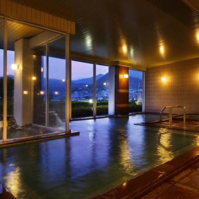 ファミリールーム(バスルーム) 果実の山 あづま屋 クーポン
