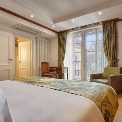 Deluxe Double Room A La Cour d'Alsace Promo Code