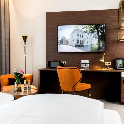 Superior Double Room Hotel am Schloss Aurich Schlossresidenz Promo Code