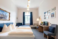 Hotel-Pension am Siegestor