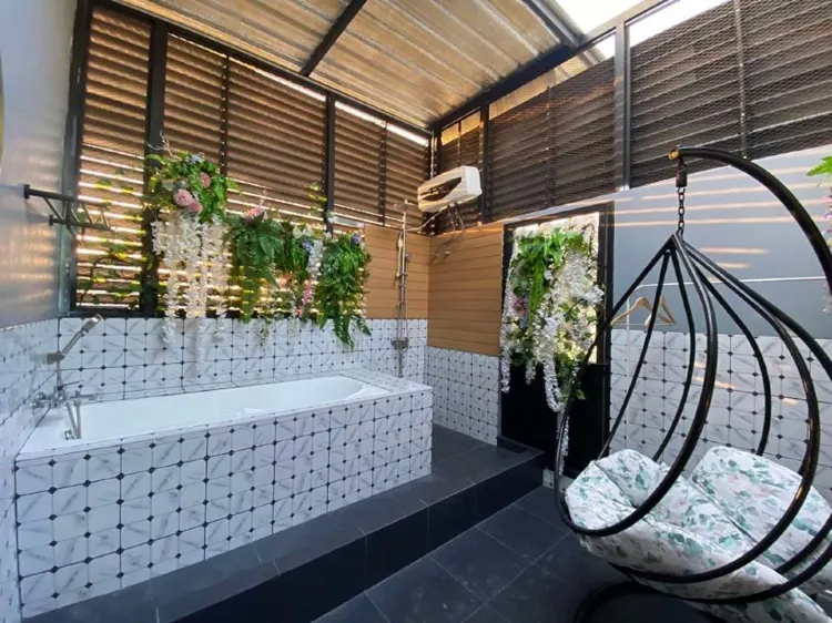 ห้องสวีทซิกเนเจอร์พร้อมระเบียง