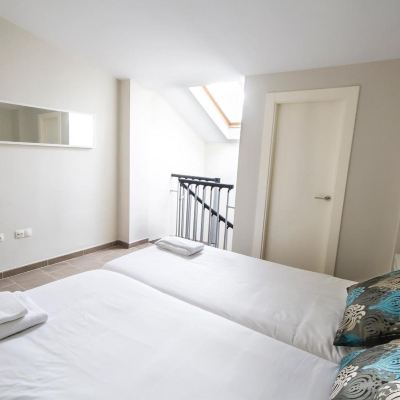 Comfort Duplex Apartament-Biedmas 2 Apartamentos Pinar Malaga Centro Promo Code