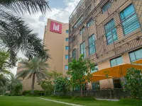 Grand Millennium Al Seef Basra バスラのホテル