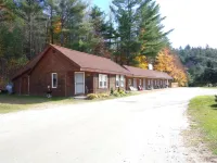Pine Crest Motel & Cabins Hôtels à : 