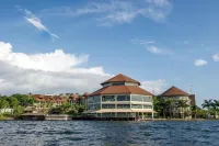 Malaika Beach Resort Hotéis em 