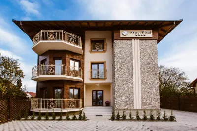 Ave, Alba! Hotel di 