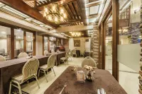 Villa Caceres Hotel