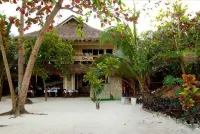 Angelina Beach Resort & Italian Restaurant Malapascua